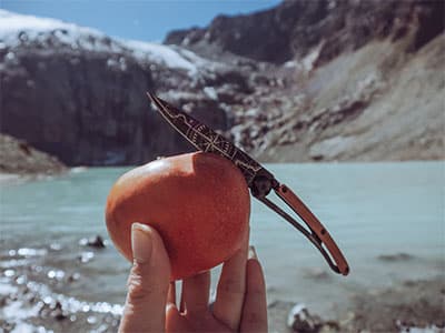 Deejo Taschenmesser am Sulzenau Gletschersee.